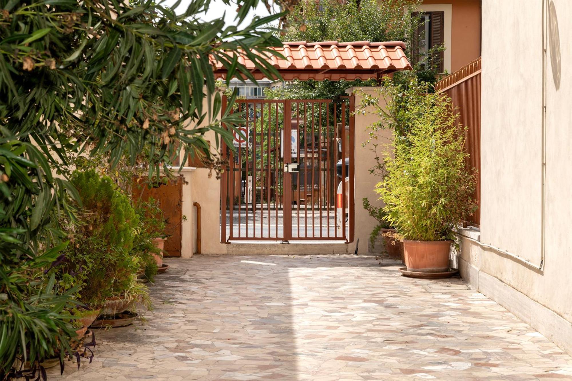 Dulcis Home Montemario Rome Exterior photo